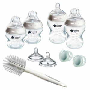 Tommee Tippee Natural Start Újszülött cumisüveg és cumi kezdőszett (9 db)